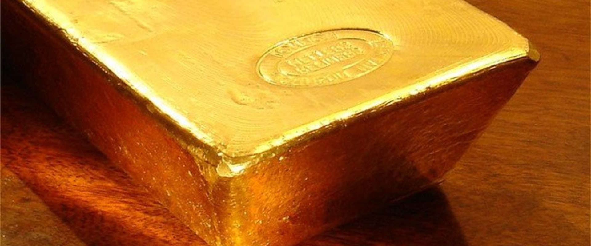 What type of gold holds its value best?